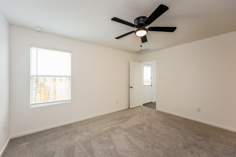 1,495/Mo, 1810 Musk Rose Converse, TX 78109 Main Bedroom View 2