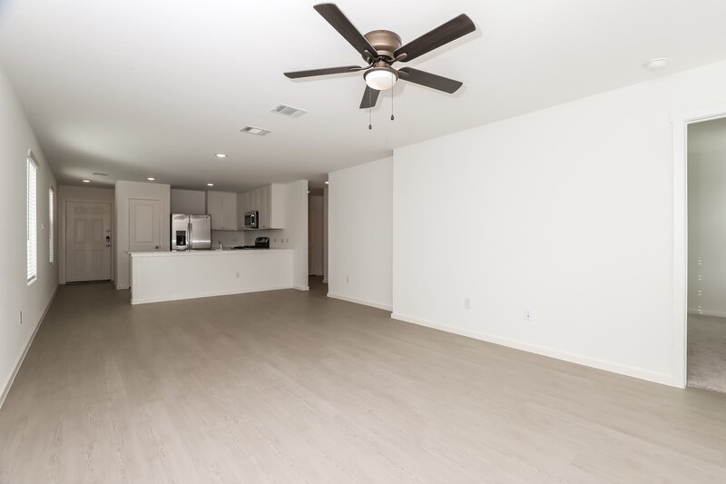 1,550/Mo, 2210 Sulphur Rose Converse, TX 78109 Living Room View 2