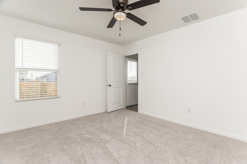 1,550/Mo, 2210 Sulphur Rose Converse, TX 78109 Main Bedroom View 2