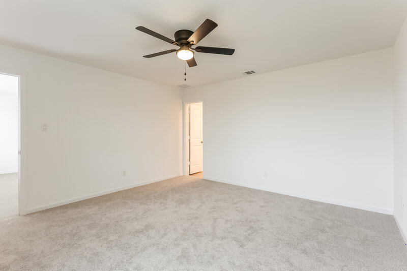 1,470/Mo, 528 Roquefort St New Braunfels, TX 78130 Main Bedroom View 2