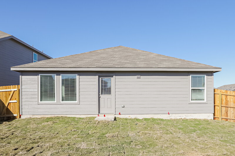 1,530/Mo, 175 Amy Aly San Antonio, TX 78253 Rear View