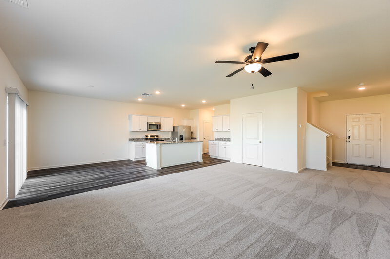 1,650/Mo, 5733 Texas Palm Dr Converse, TX 78109 Living Room View 2