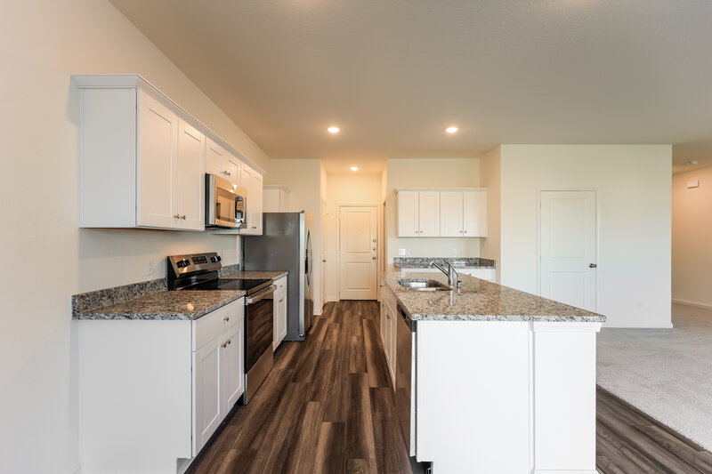 1,650/Mo, 5733 Texas Palm Dr Converse, TX 78109 Kitchen View 2