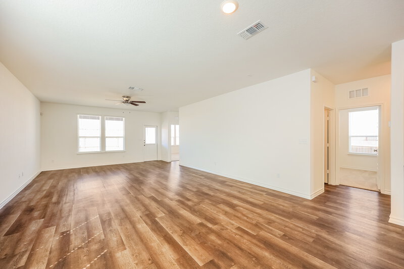 1,895/Mo, 10419 Monte Carmel Pl Converse, TX 78109 Living Room View
