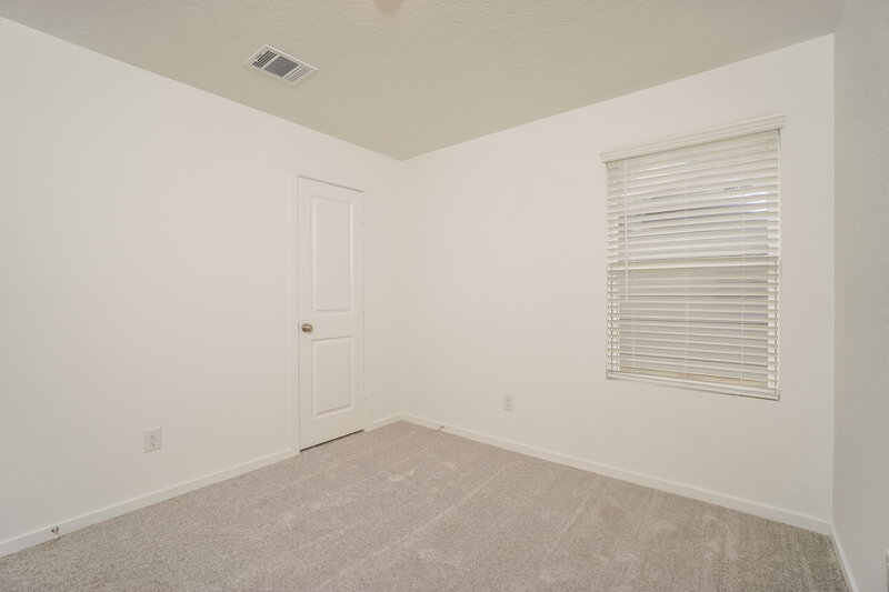1,650/Mo, 540 Roquefort St New Braunfels, TX 78130 Bedroom View 2