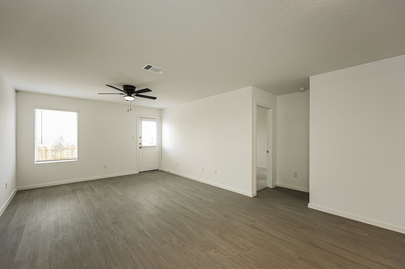 1,405/Mo, 11516 Chestnut Rose Converse, TX 78109 Living Room View