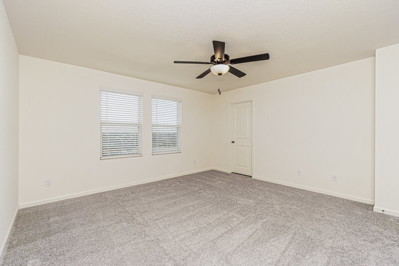 1,555/Mo, 5543 Bluebell Mdw Converse, TX 78109 Main Bedroom View 2
