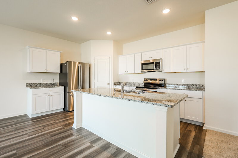 1,895/Mo, 5709 Texas Palm Dr Converse, TX 78109 Kitchen View