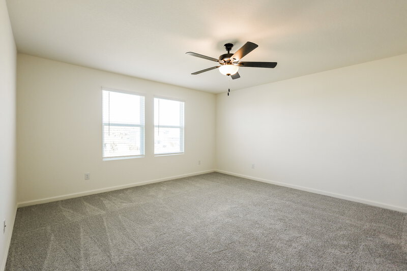 1,895/Mo, 5709 Texas Palm Dr Converse, TX 78109 Main Bedroom View