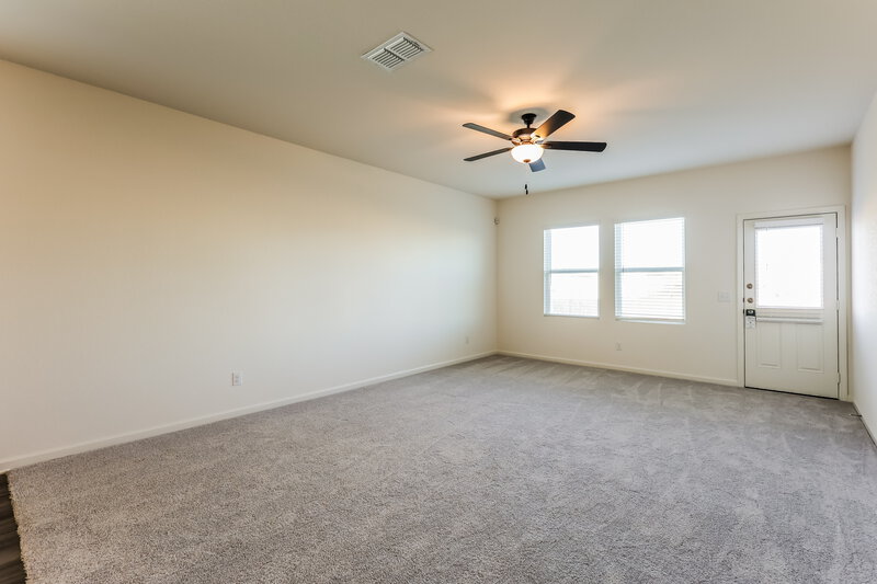 2,025/Mo, 5717 Texas Palm Dr Converse, TX 78109 Living Room View