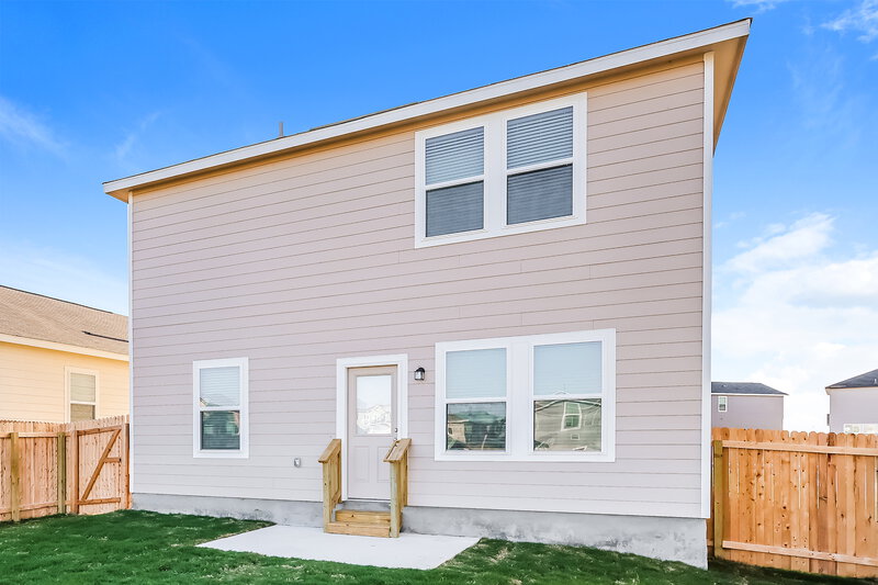 2,025/Mo, 5717 Texas Palm Dr Converse, TX 78109 Rear View