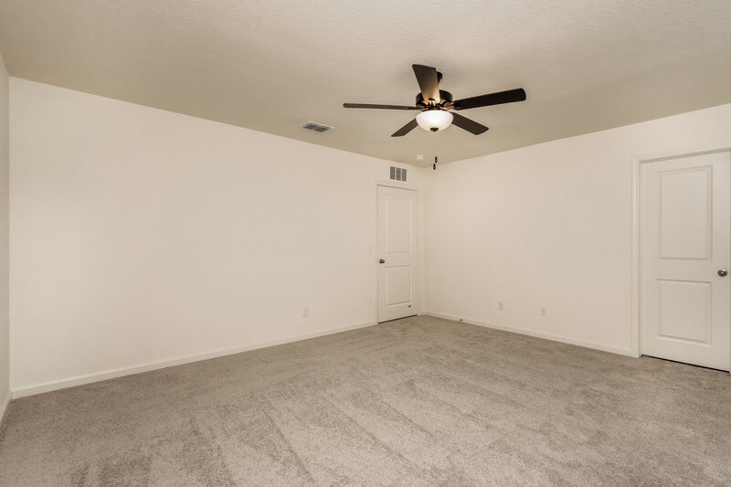 1,805/Mo, 5549 Bluebell Mdw Converse, TX 78109 Main Bedroom View