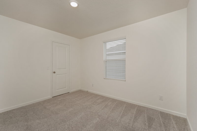 1,805/Mo, 5549 Bluebell Mdw Converse, TX 78109 Bedroom View 2