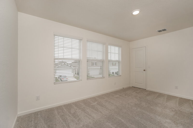 1,805/Mo, 5549 Bluebell Mdw Converse, TX 78109 Bedroom View 3
