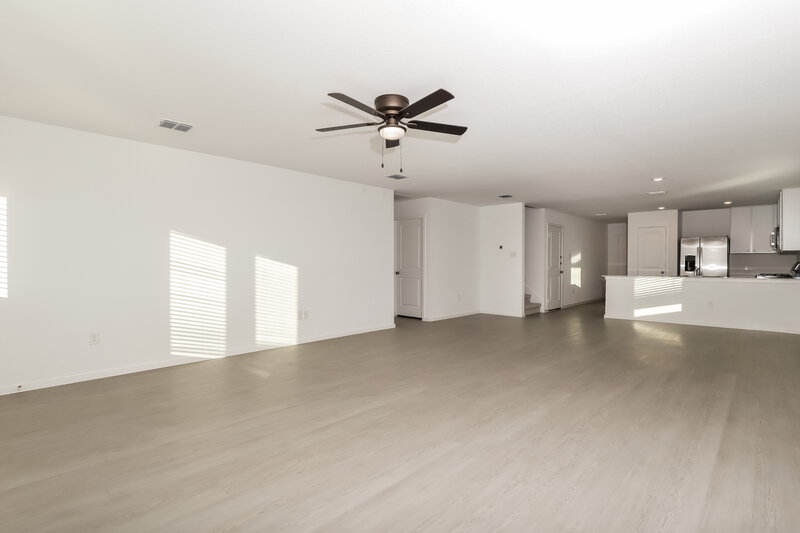 1,870/Mo, 253 AMY ALLEY San Antonio, TX 78253 Living Room View 2