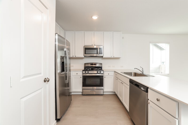 1,660/Mo, 261 Amy Aly San Antonio, TX 78253 Kitchen View