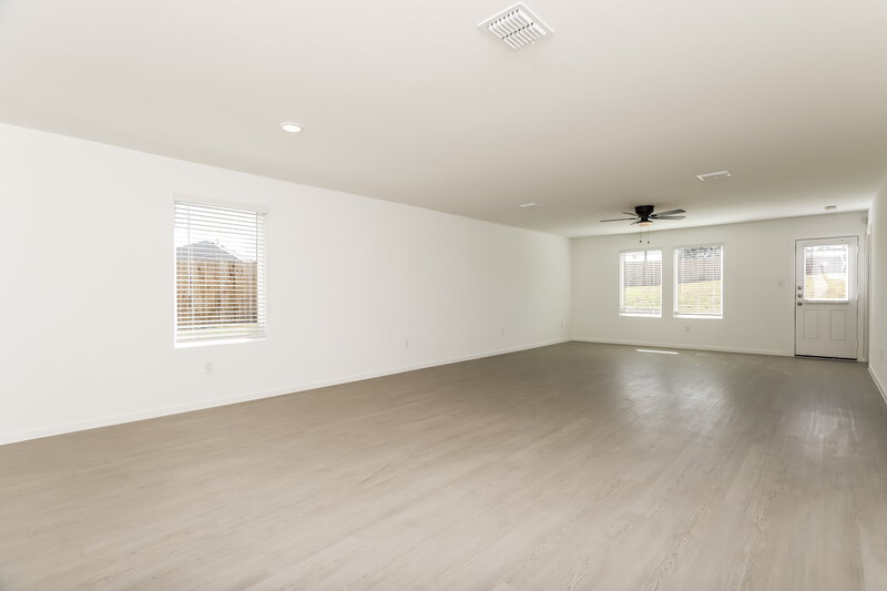 1,605/Mo, 298 Jax Loop San Antonio, TX 78253 Living Room View