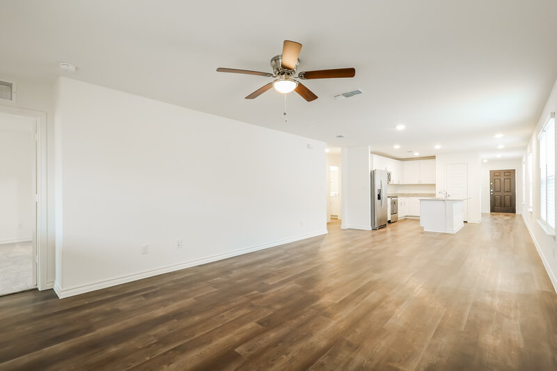 1,710/Mo, 10323 Monte Carmel Pl Converse, TX 78109 Living Room View 2