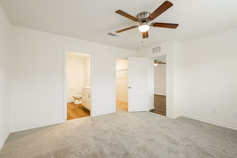 1,710/Mo, 10323 Monte Carmel Pl Converse, TX 78109 Main Bedroom View 2