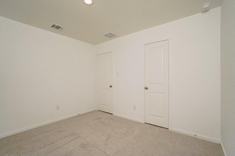 1,635/Mo, 543 Roquefort St New Braunfels, TX 78130 Bedroom View 3