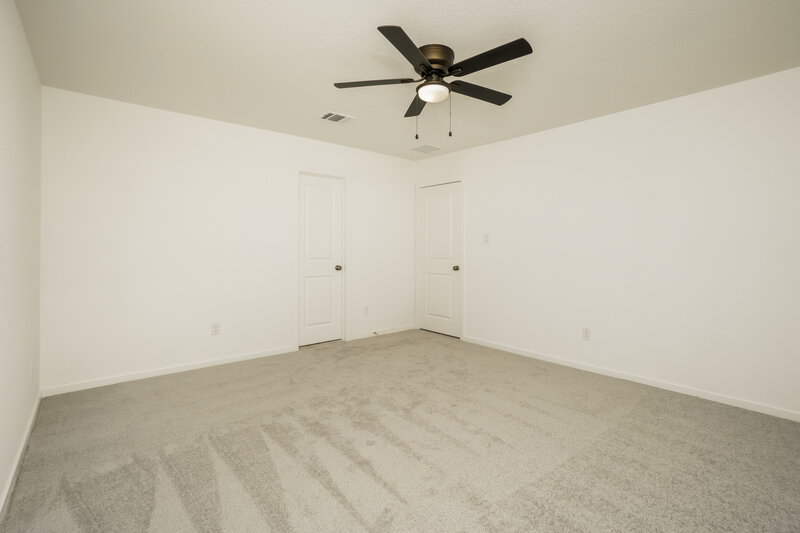1,675/Mo, 548 Roquefort St New Braunfels, TX 78130 Main Bedroom View 2