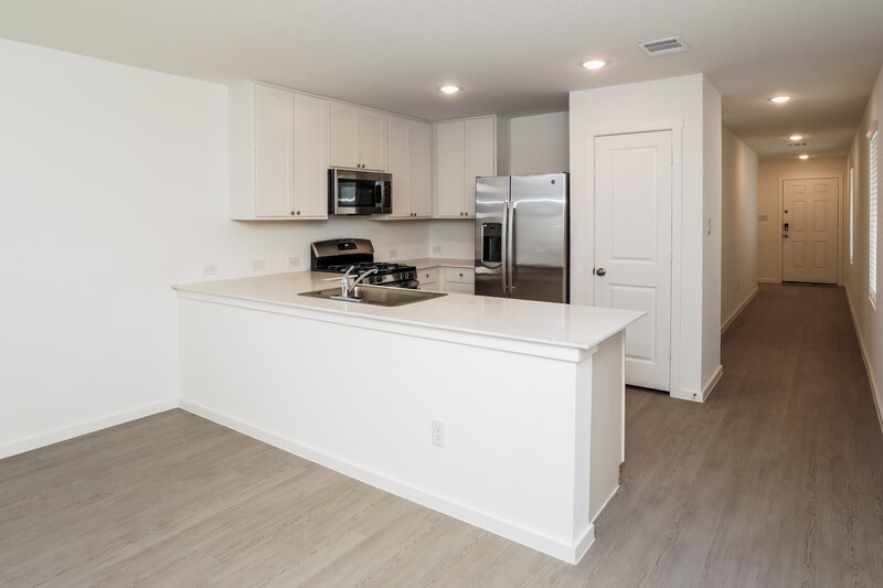 1,485/Mo, 11524 Chestnut Rose Converse, TX 78109 Kitchen View