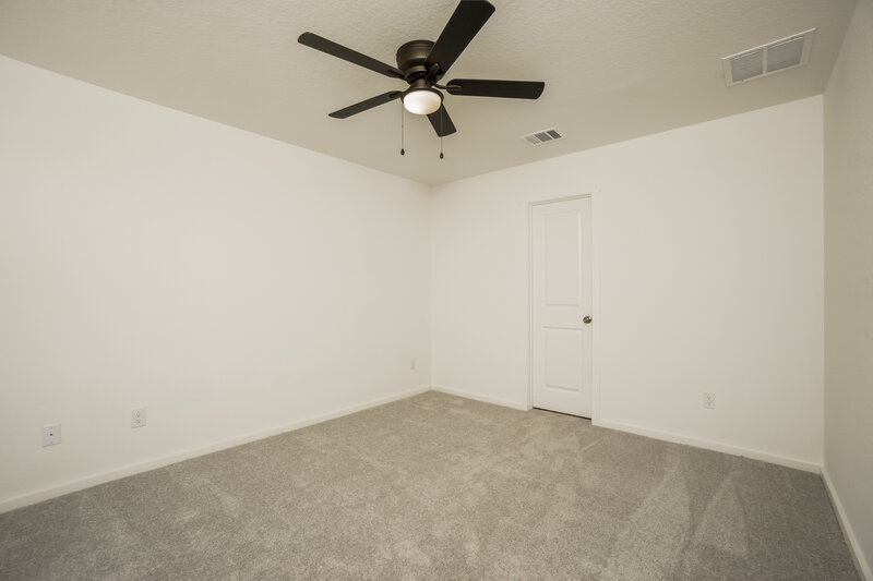 1,505/Mo, 11528 Chestnut Rose Converse, TX 78109 Main Bedroom View