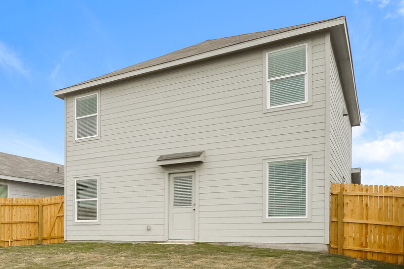 1,505/Mo, 11528 Chestnut Rose Converse, TX 78109 Rear View 2