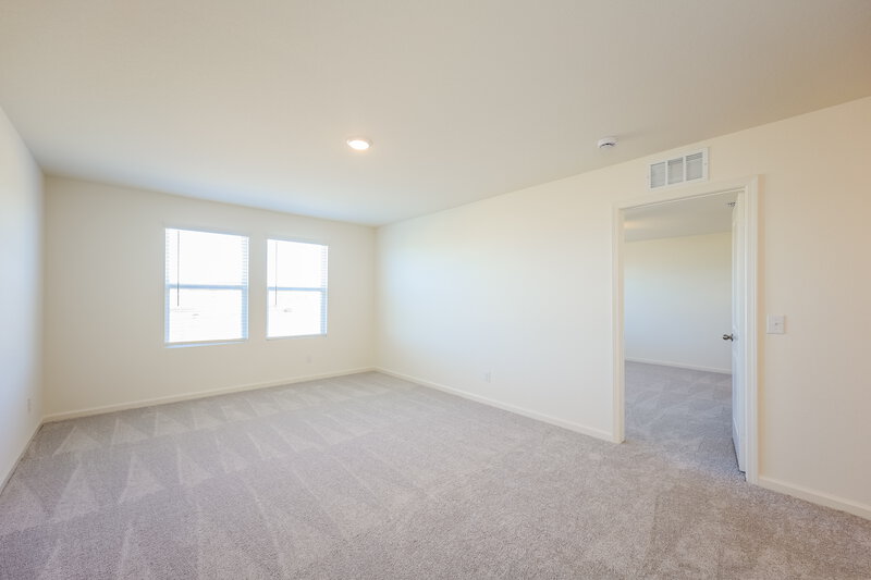 1,895/Mo, 5827 Texas Palm Dr Converse, TX 78109 Family Room View 2