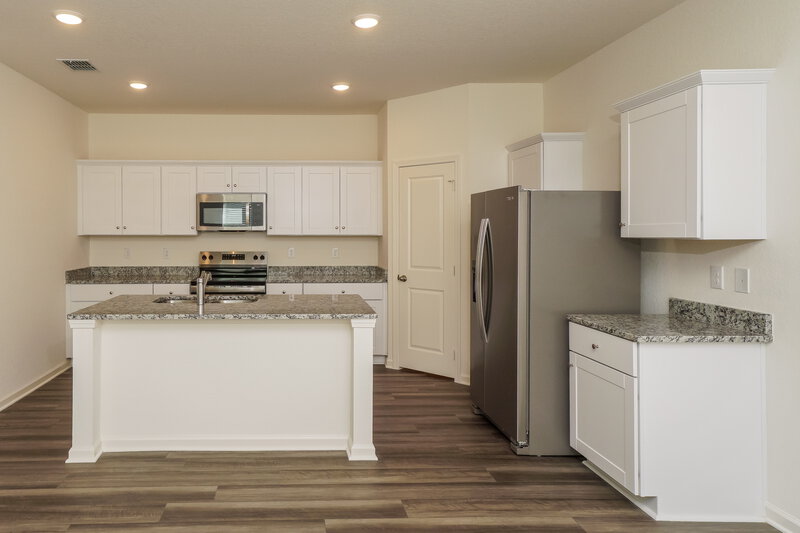 2,040/Mo, 5831 Texas Palm Dr Converse, TX 78109 Kitchen View 2