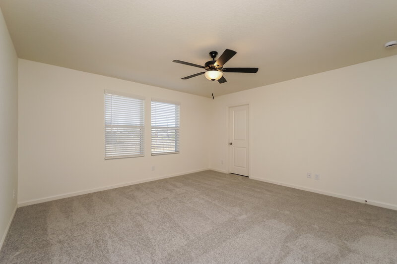 2,040/Mo, 5831 Texas Palm Dr Converse, TX 78109 Main Bedroom View 2
