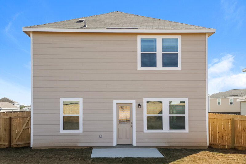 2,040/Mo, 5831 Texas Palm Dr Converse, TX 78109 Rear View
