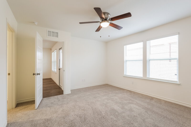 1,710/Mo, 10223 Monte Carmel Pl Converse, TX 78109 Main Bedroom View 2