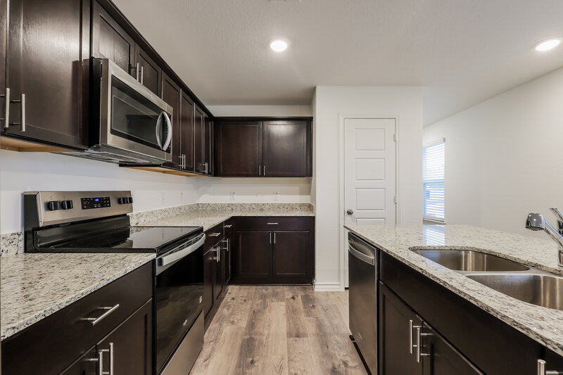 1,710/Mo, 10207 Monte Carmel Pl Converse, TX 78109 Kitchen View 3