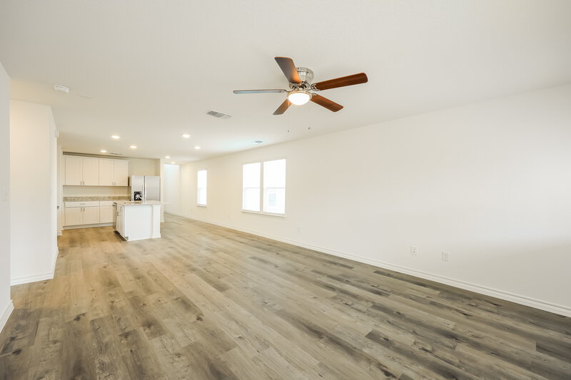 2,100/Mo, 10219 Monte Carmel Pl Converse, TX 78109 Living Room View