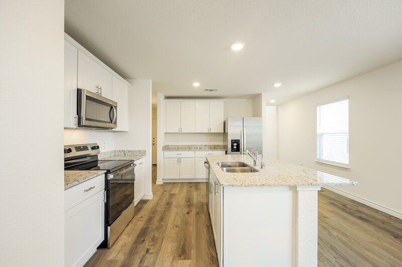 2,100/Mo, 10219 Monte Carmel Pl Converse, TX 78109 Kitchen View