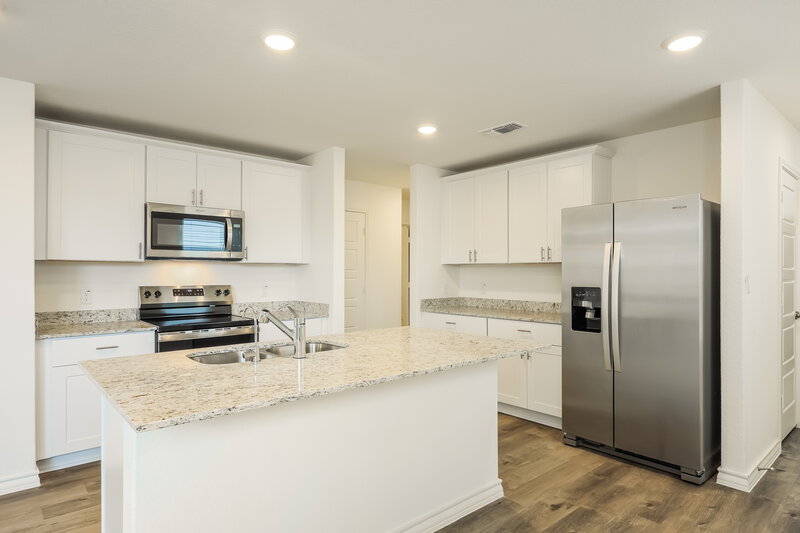 2,100/Mo, 10219 Monte Carmel Pl Converse, TX 78109 Kitchen View 2