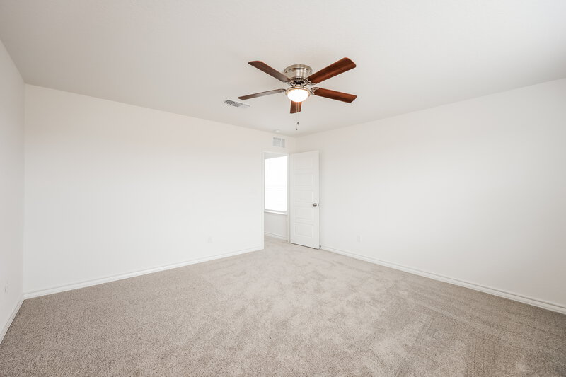 2,035/Mo, 10307 Monte Carmel Pl Converse, TX 78109 Main Bedroom View 2
