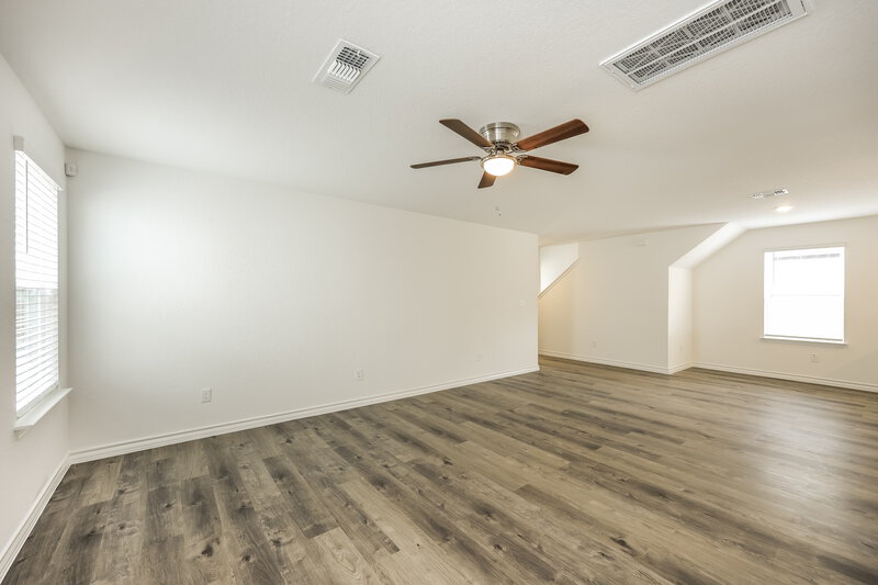 2,035/Mo, 10215 Monte Carmel Pl Converse, TX 78109 Living Room View 2