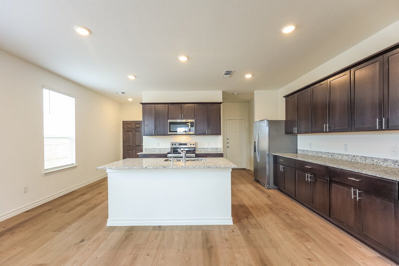 1,895/Mo, 1255 Punta Mita St Converse, TX 78109 Kitchen View