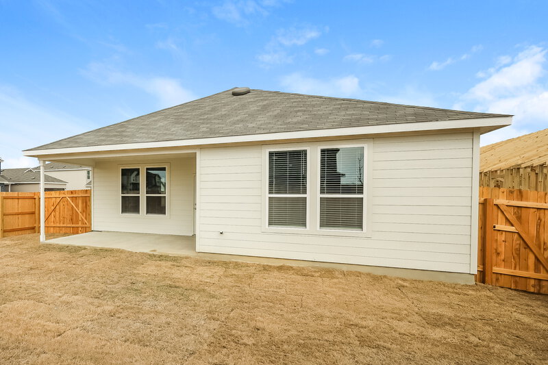 1,895/Mo, 1255 Punta Mita St Converse, TX 78109 Rear View