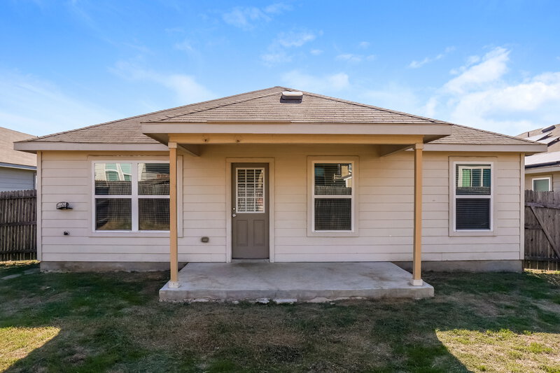 1,655/Mo, 6535 Davenport Bay Converse, TX 78109 Rear View