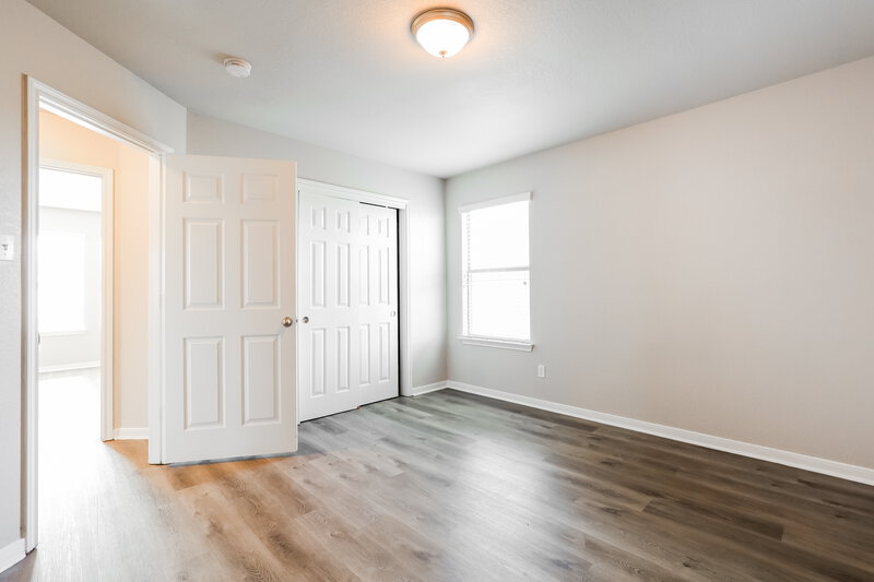 2,105/Mo, 8611 Ludlow Cove Converse, TX 78109 Bedroom View