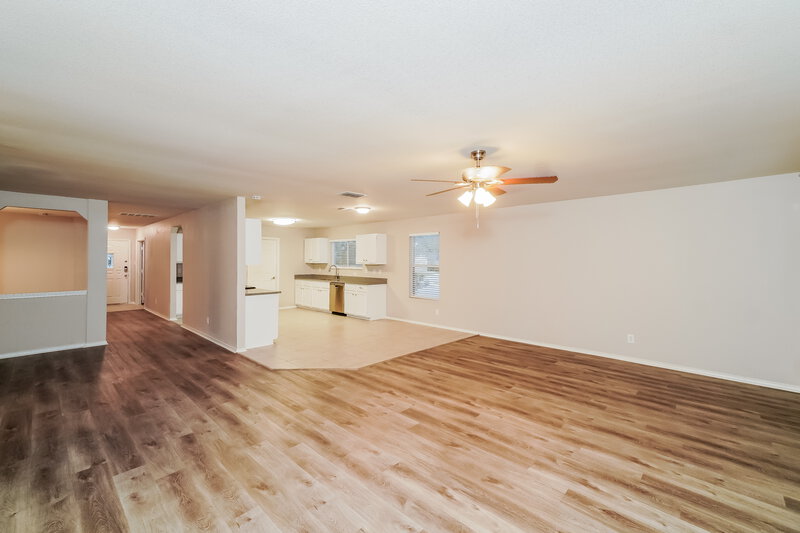2,570/Mo, 20803 Blue Trinity San Antonio, TX 78259 Living Room View 2