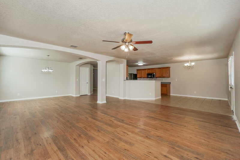 1,905/Mo, 10319 Royal Est San Antonio, TX 78245 Dining Room View