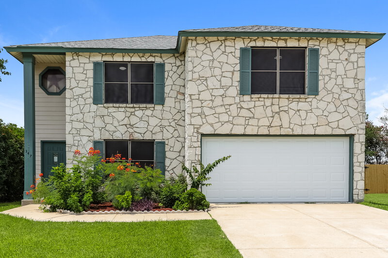 2,275/Mo, 347 Stone Point New Braunfels, TX 78130 External View