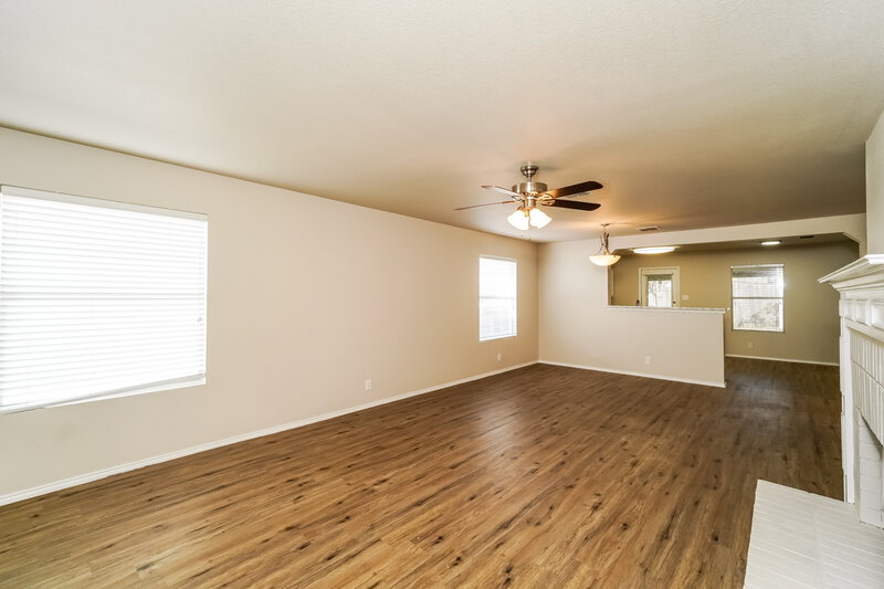 1,835/Mo, 120 Bay Willow Cibolo, TX 78108 Living Room View 2