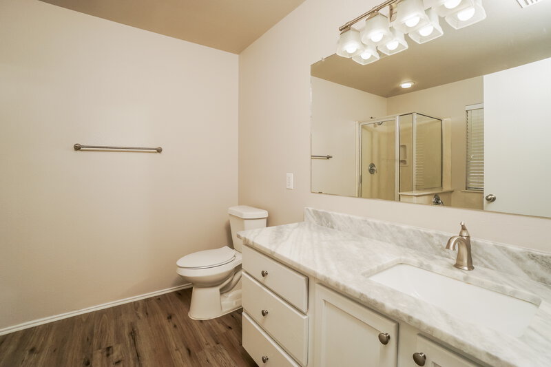 1,740/Mo, 120 Bay Willow Cibolo, TX 78108 Main Bathroom View 2