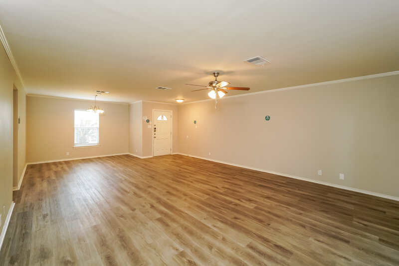 2,050/Mo, 12014 Legend Trail Helotes, TX 78023 Living Room View