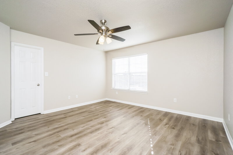 1,450/Mo, 5410 Chase Canyon San Antonio, TX 78252 Main Bedroom View 2